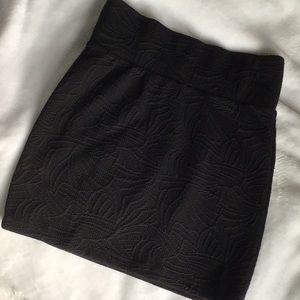 Forever 21 Tone on Tone Pattern Black Mini Skirt